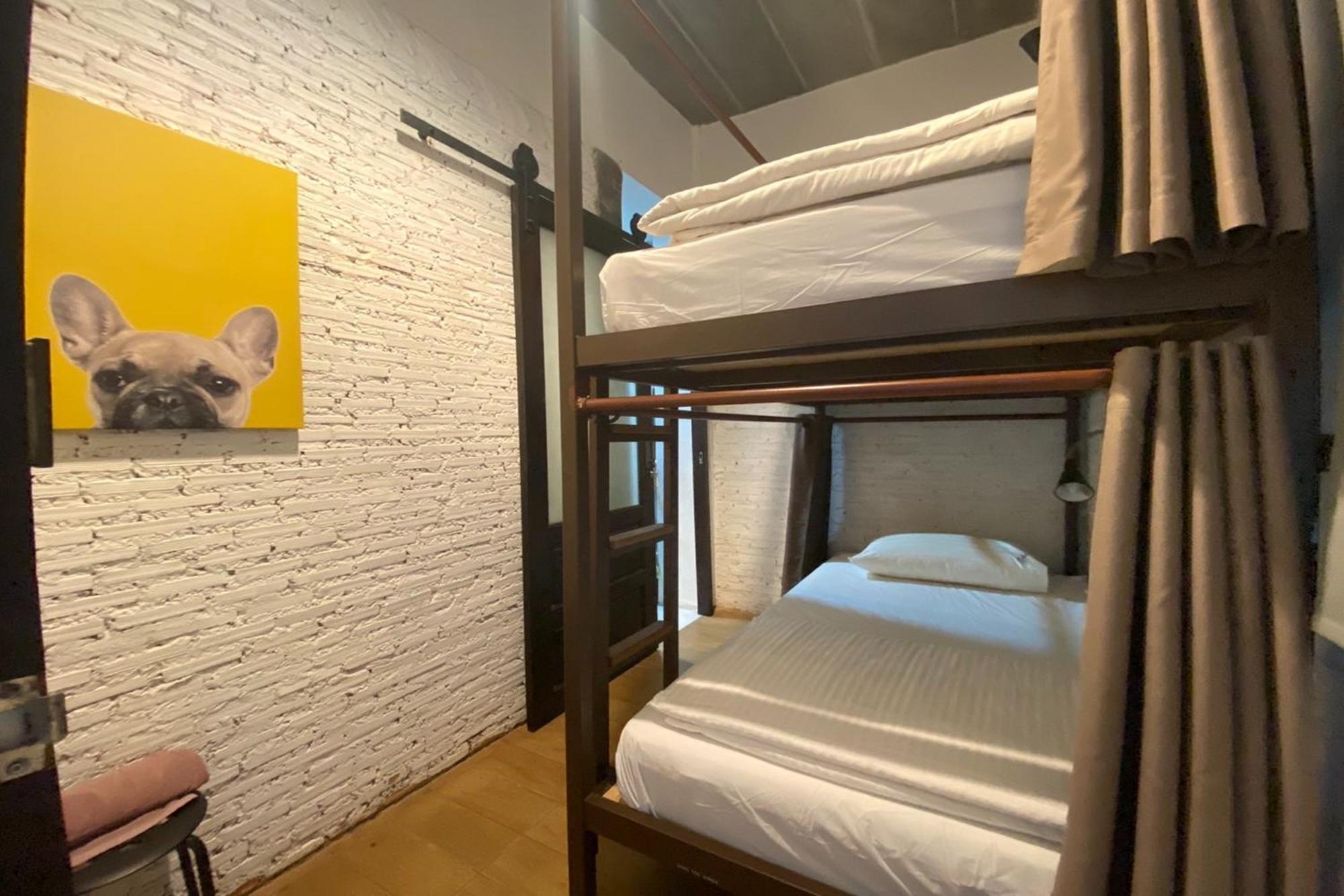 Yindee Travellers Lodge Нан Екстер'єр фото